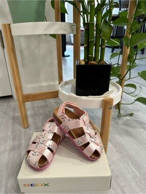 Geox Pink Girls Leather Floral-Print Sandals